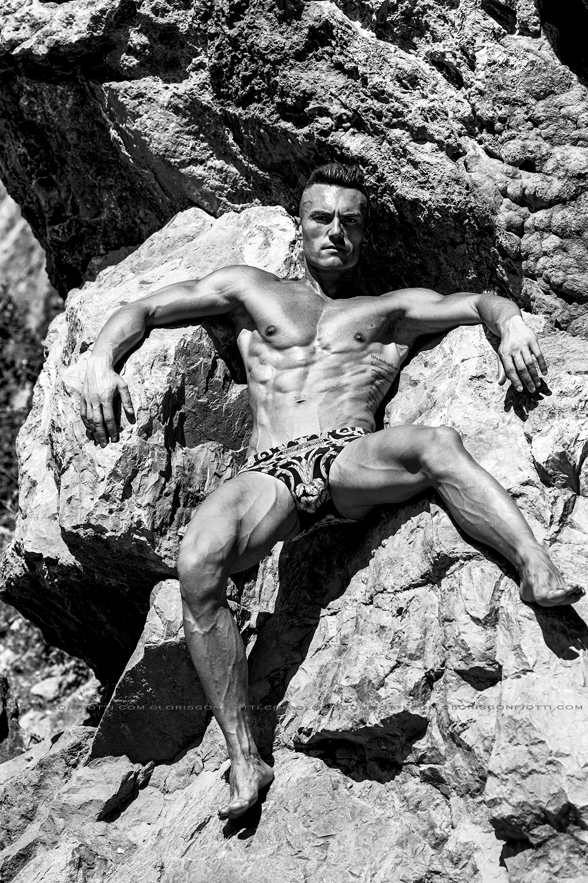 Loris Gonfiotti OFFICIAL WEB SITE: https://www.lorisgonfiotti.com